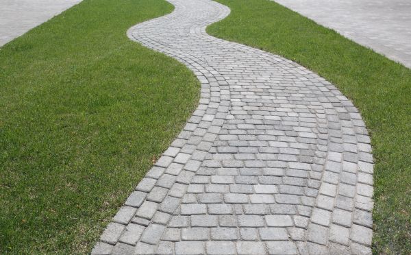 Cost of Walkway Paving in Wylie